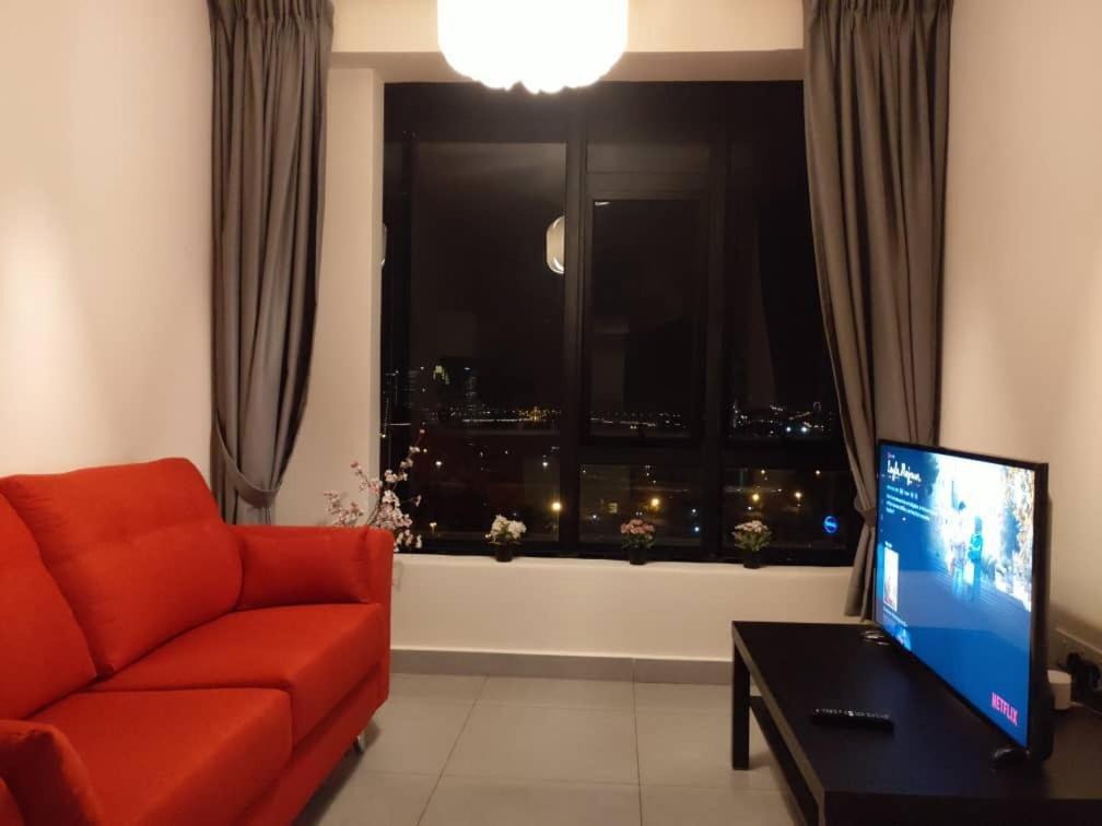 Cozy Studio Unit,Cyberjaya,Wifi, Netflix,Free Parking Экстерьер фото